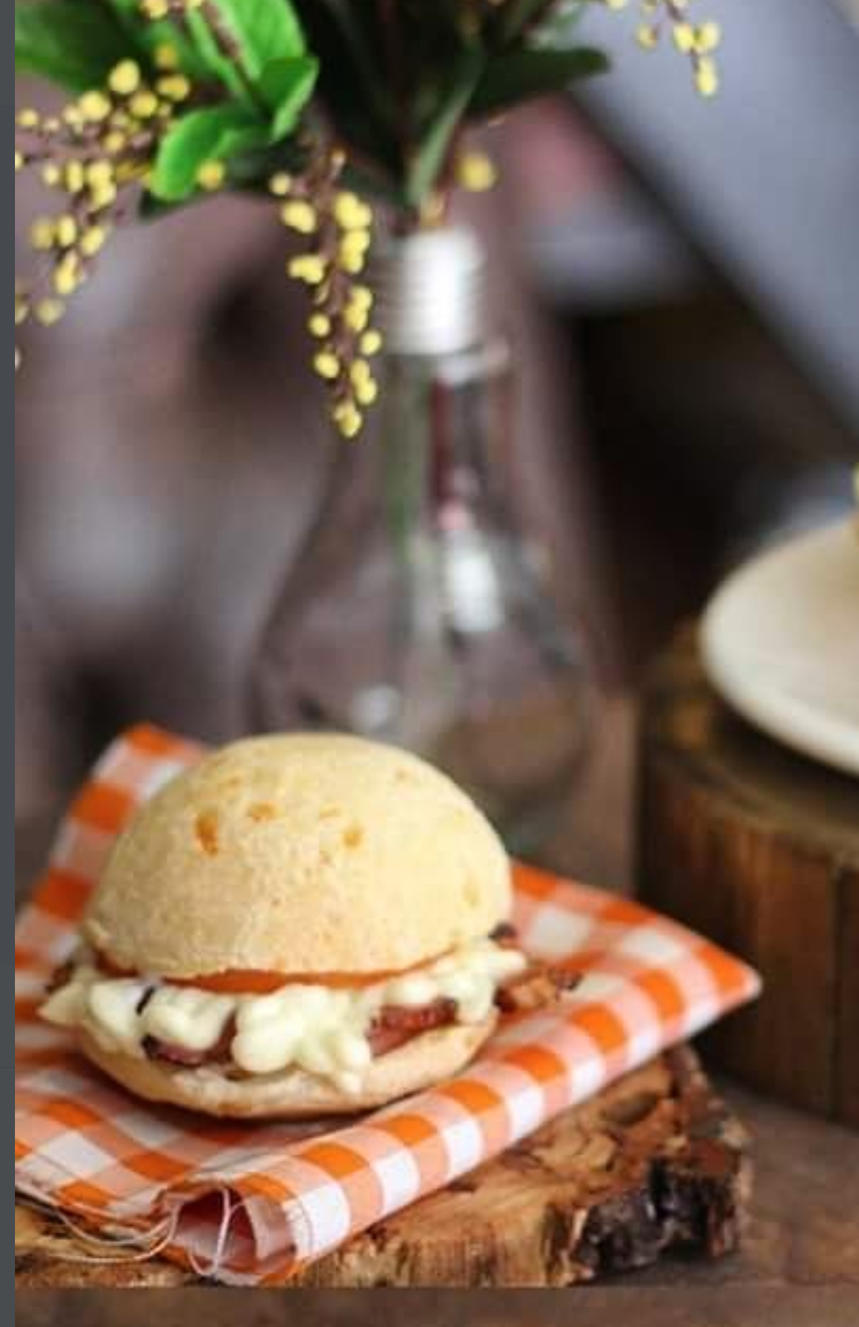 Pão de Queijo Recheado