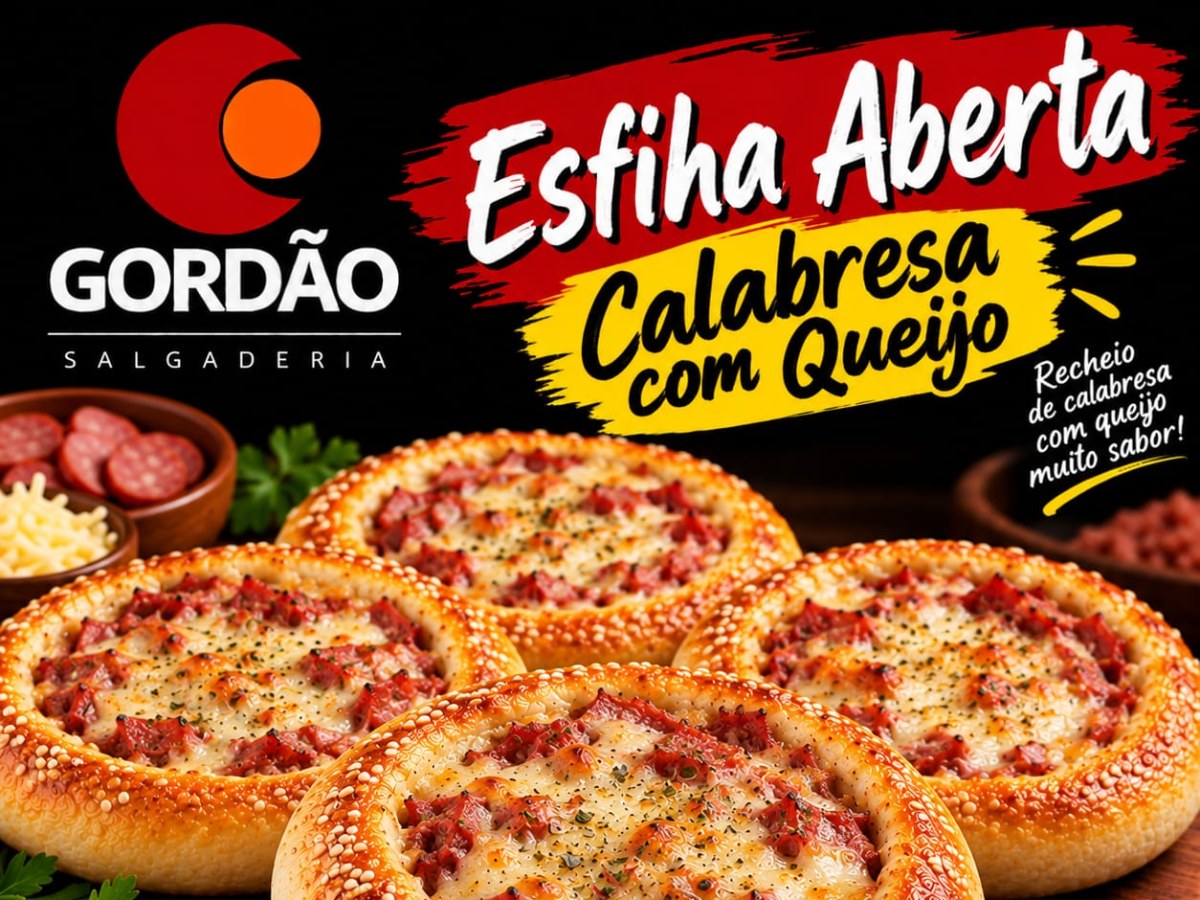 Esfiha de calabresa com queijop