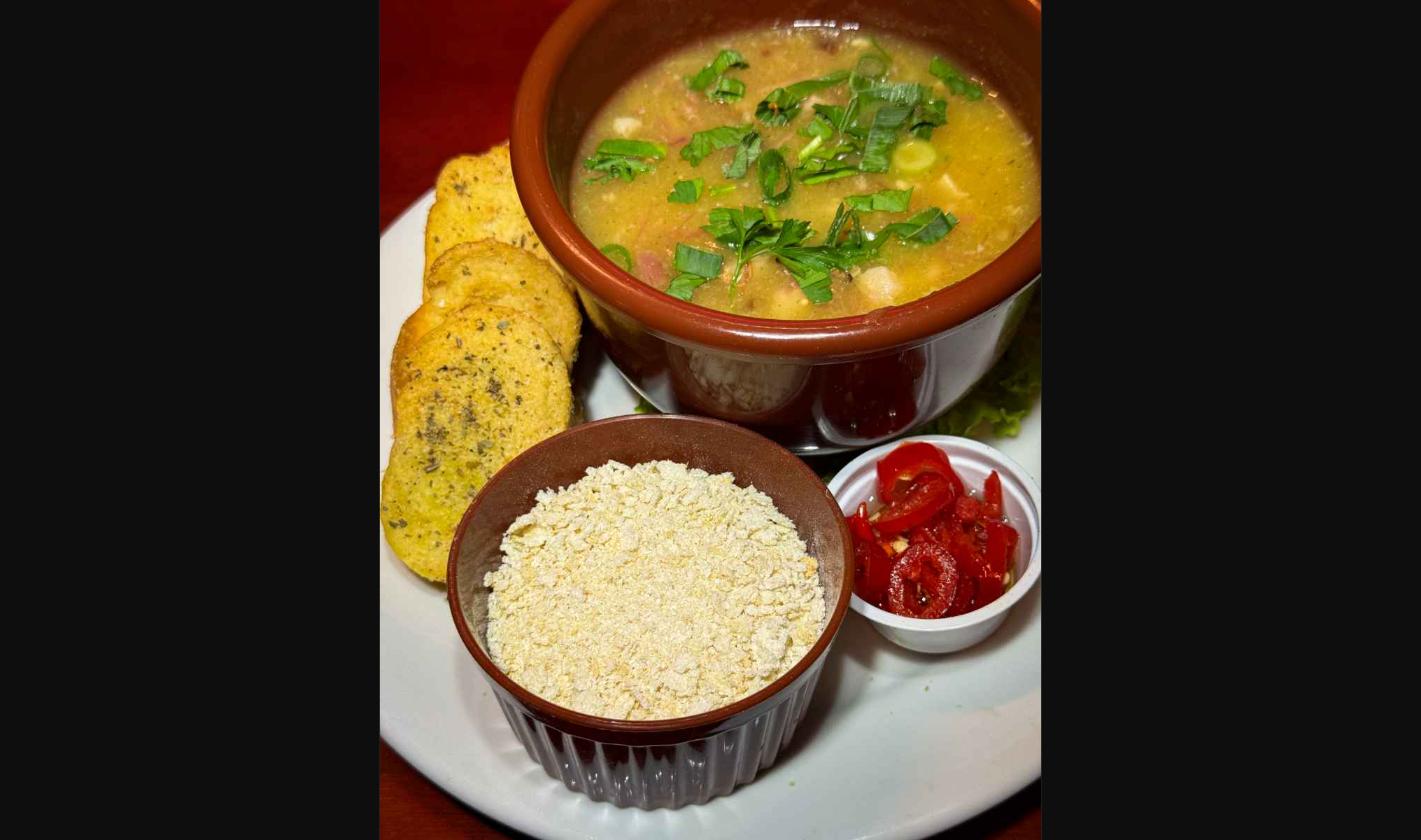 Mandioca c/ carne seca