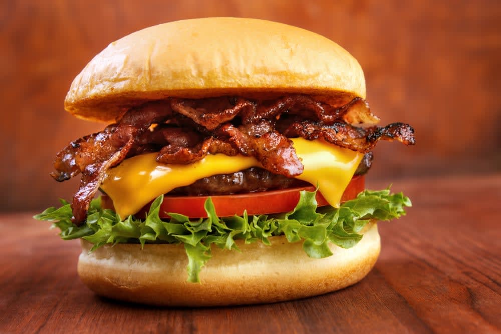 Hambúrguer Clássico